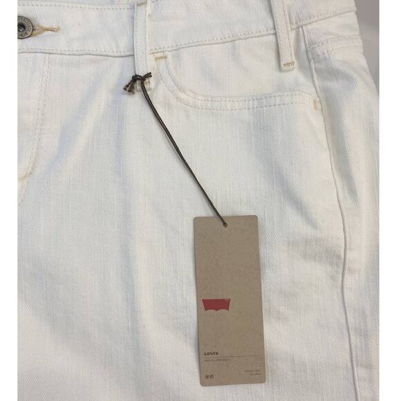 Levi’s Off White Cream Mid-Rise Shorts‎ with Tan Stitching Raw Edge Fringe 14 - Picture 4 of 8